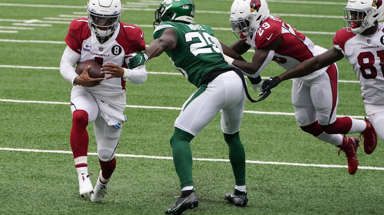 Murray runs for TD, throws another, Cardinals rip 0-5 Jets