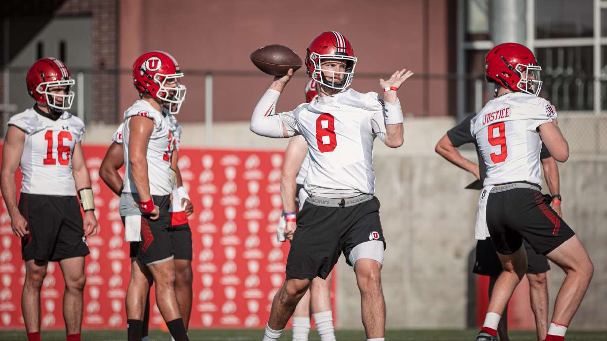 South Carolina transfer quarterback Jake Bentley throws a pass on the first day of fall camp for the Utah football team.