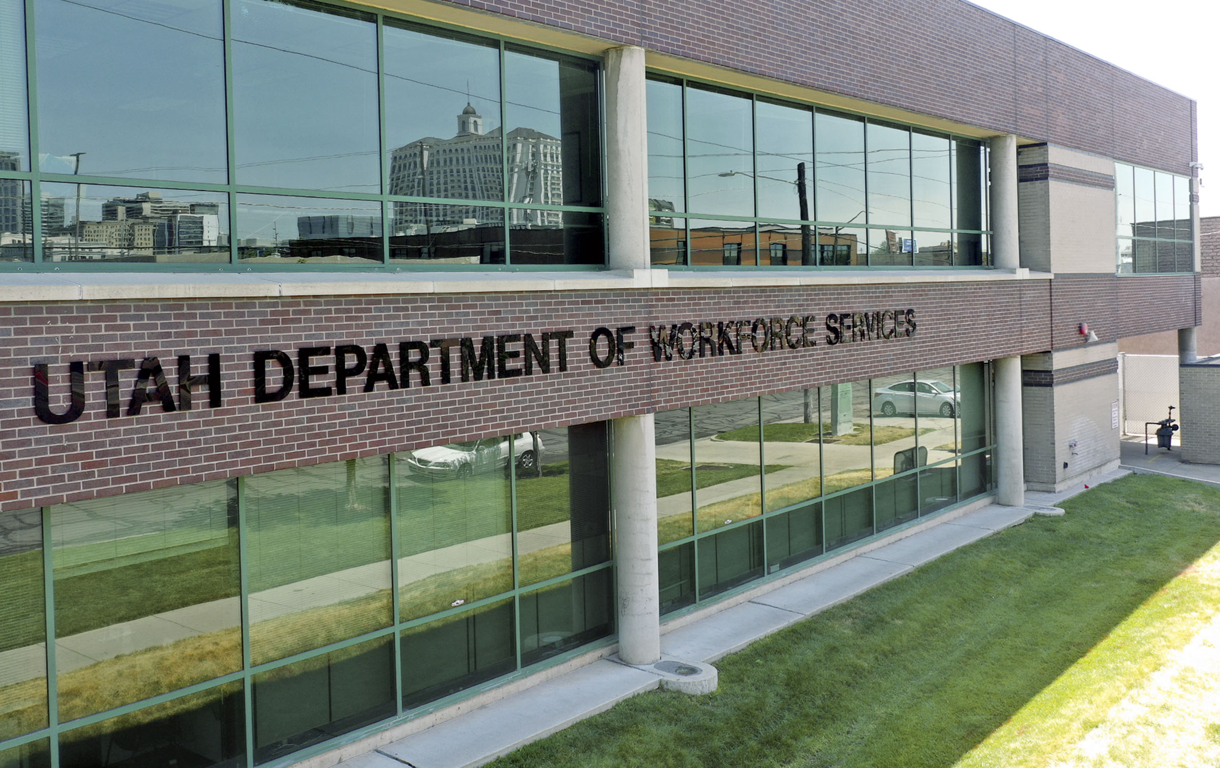 Utah unemployment rate rises in September, reporting more than 80,000 out of work