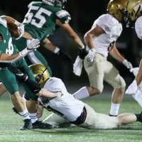 Olympus stuns undefeated Skyline on last-second score to claim 28-21 win