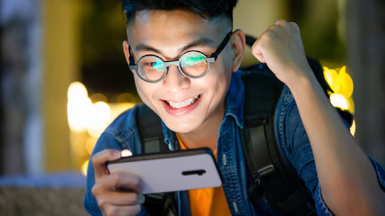 5 games you should have on your phone but probably don't