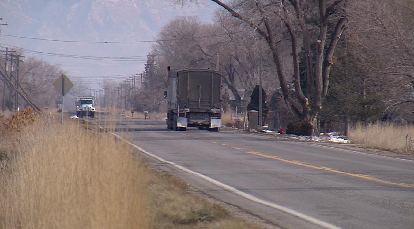 20150107
Some residents in West Warren oppose a plan to widen 12th Street. The county is now talking with homeowners and making plans to buy out a 100-foot right of way.