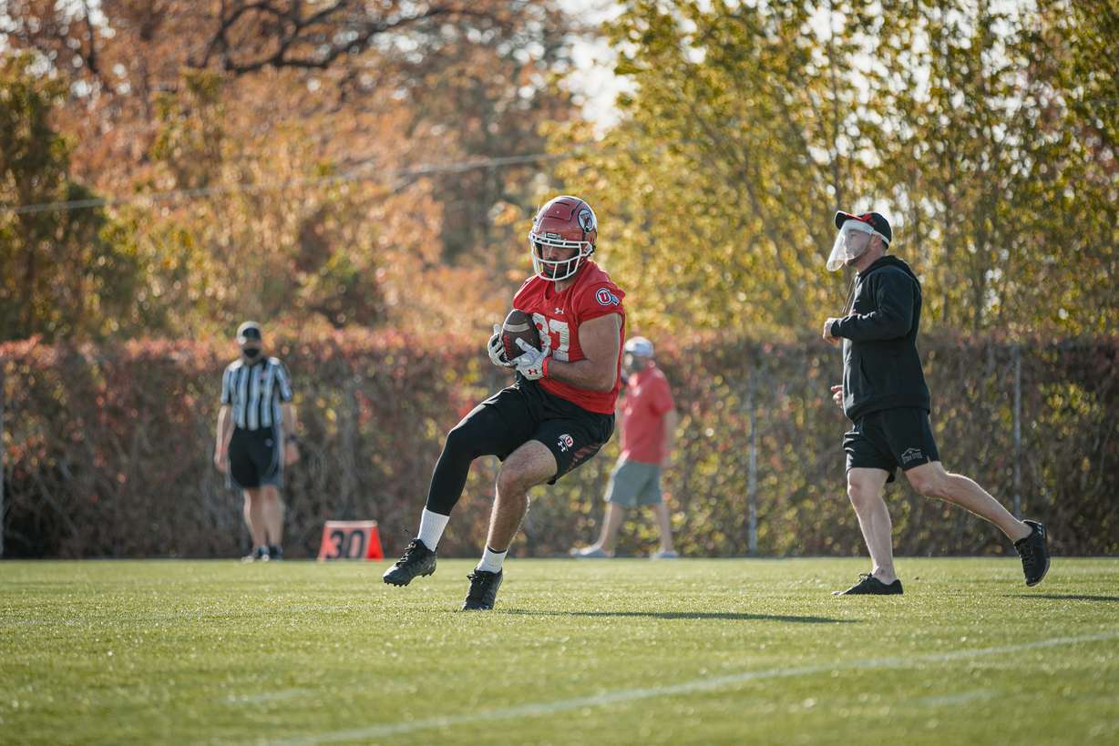 Sophomore tight end Thomas Yassmin catches a pass during practice on Oct. 9, 2020.