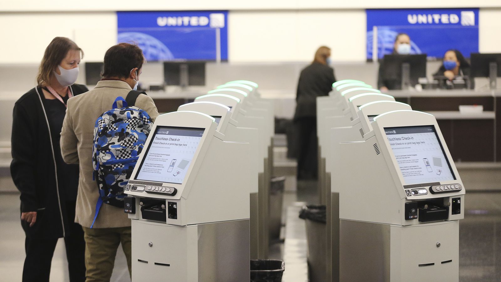 Utah travel agent accused of fleeing the country after not booking trips, not refunding money