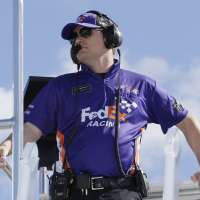 Crew chiefs feel the heat to be perfect in NASCAR finale