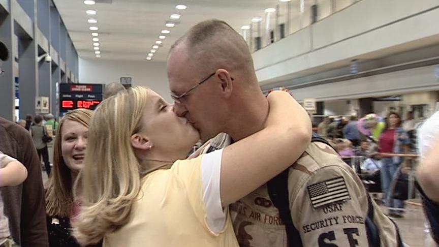 Troops Return to Utah