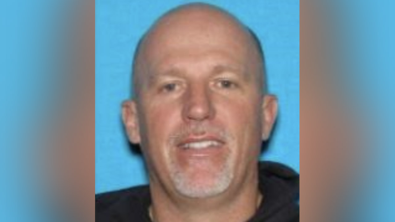 Deputies searching for Huntsville man accused of killing his wife