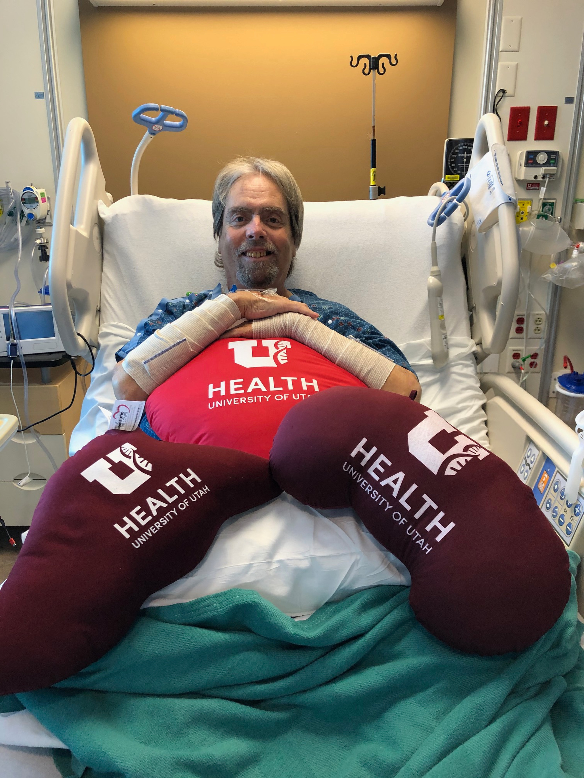 Keith Baker, 58, started with heart failure, a condition that worsened over time and ultimately caused irreparable damage to his kidneys. Not long after that, the Yuma, Arizona, native was diagnosed with cirrhosis of the liver.