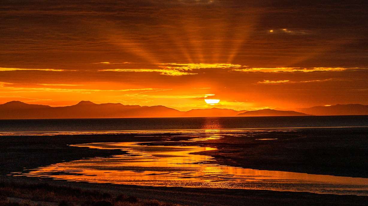 Late fall and winter: The best times for sunset seekers