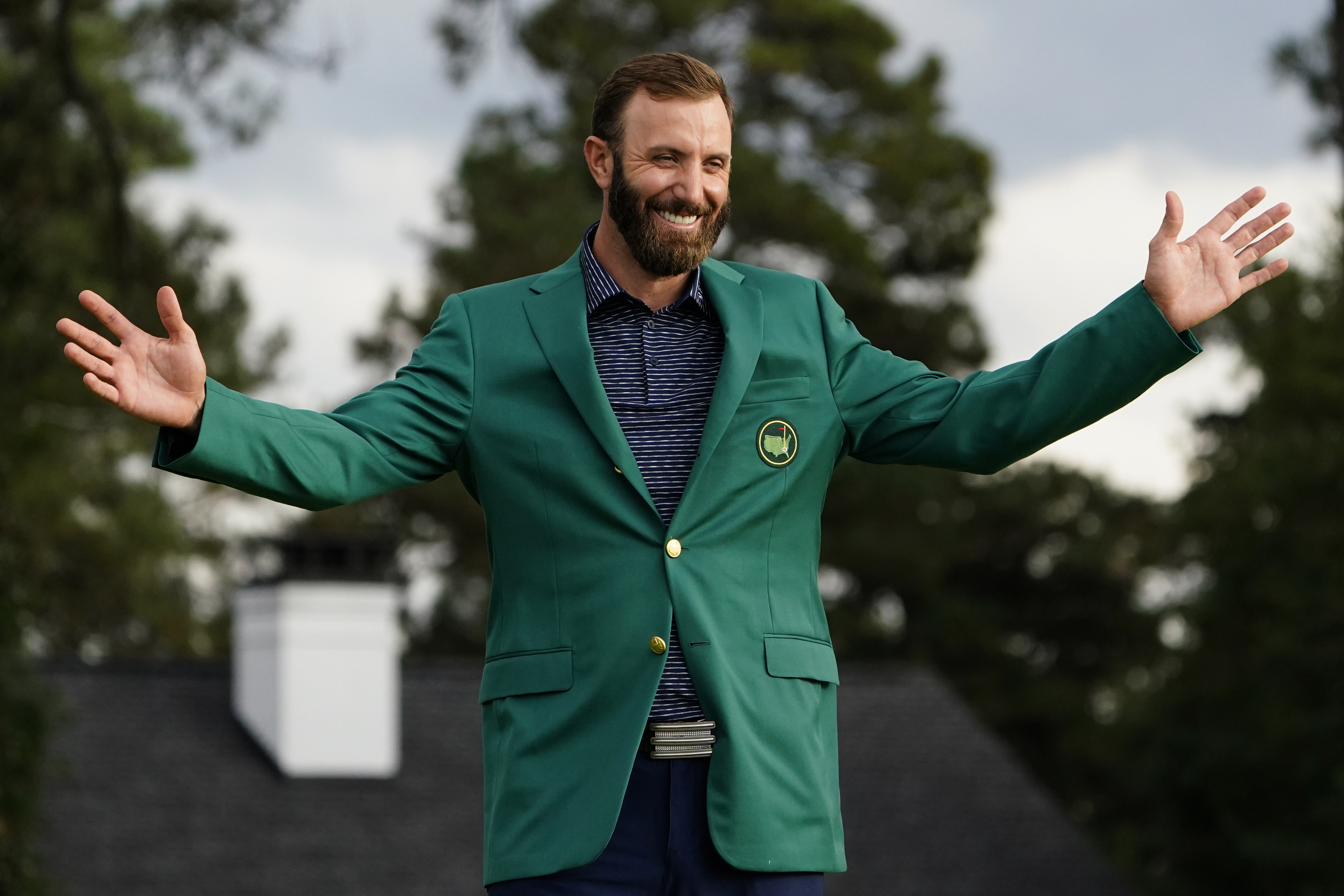 Dustin Johnson paints a by-the-numbers Masters-piece