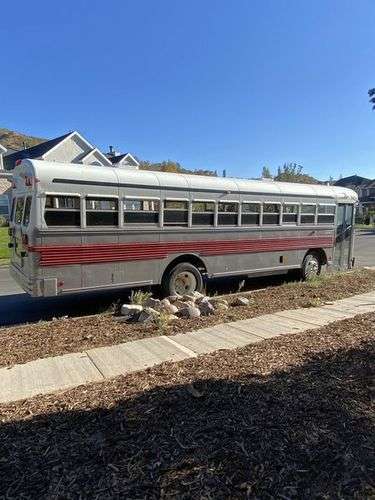 1980 Blue Bird Bus