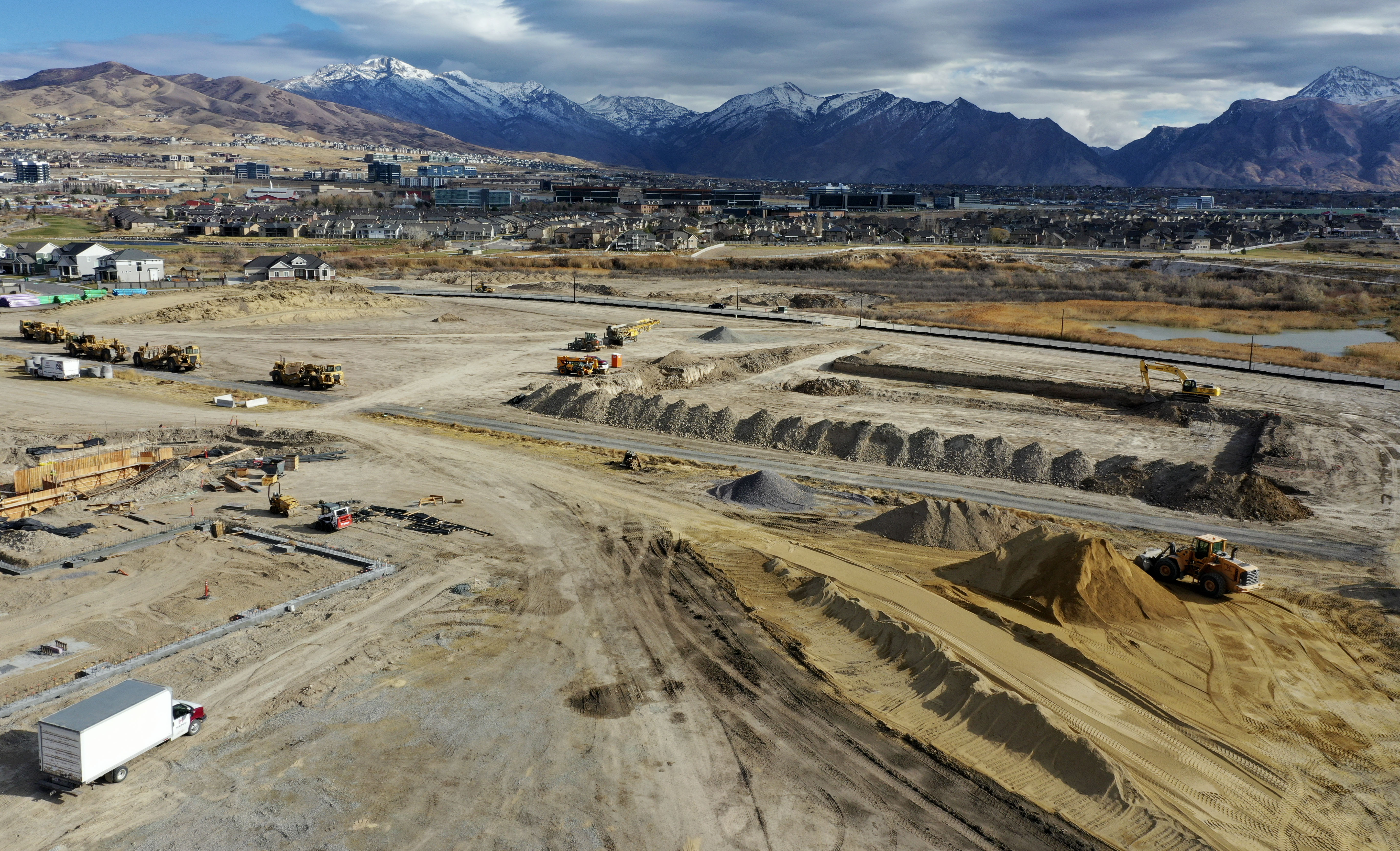 Construction progresses on a second Intermountain Primary Children’s Hospital campus in Lehi on Thursday, Nov. 19, 2020. The campus will address the health care needs of a rapidly growing population in Utah County and an increasing need for specialty pediatric care in the area. The planned 38-acre campus will open in 2023.