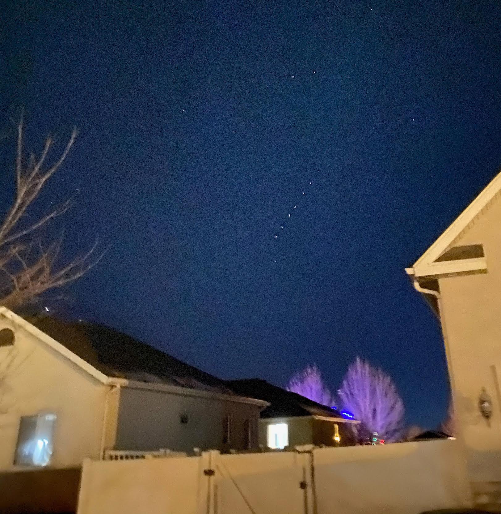 String of lights in Utah sky turn out to be satellites, not UFOs