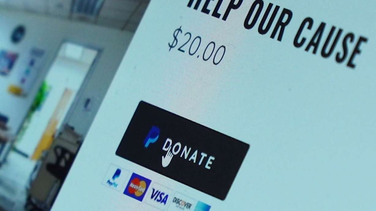 Plan to give to charity this holiday season? What to know before donating online