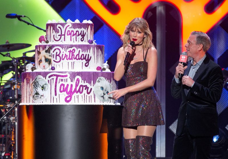 FILE PHOTO: Taylor Swift poses on her 30th birthday after performing during the iHeartRadio Jingle Ball concert at Madison Square Garden in the Manhattan borough of New York City, U.S., December 13, 2019. REUTERS/Caitlin Ochs/File Photo