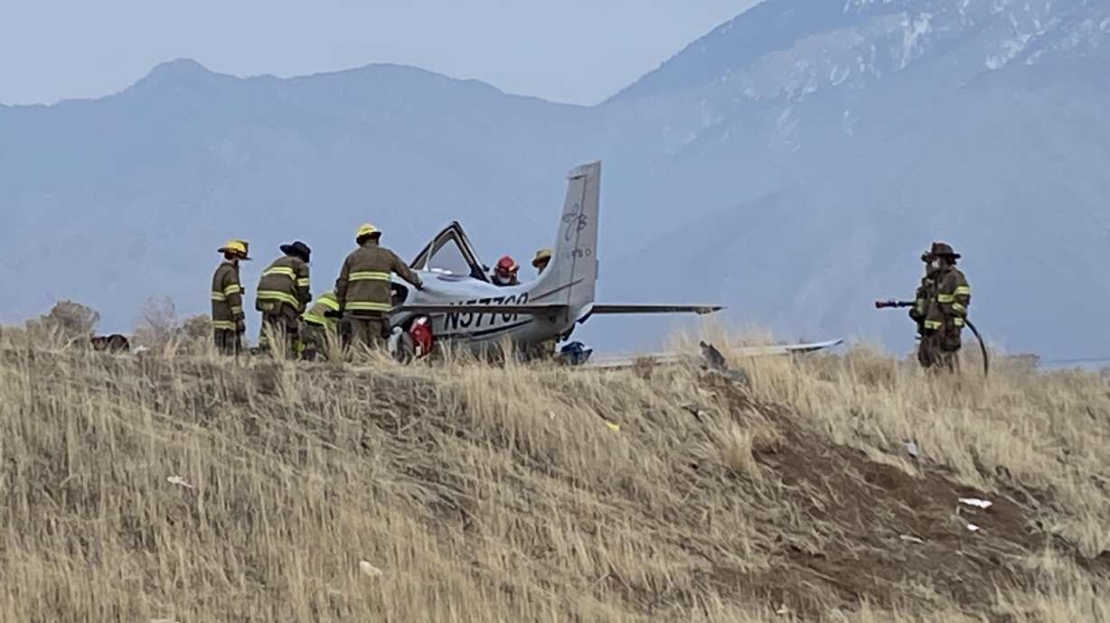 Pilot injured as small plane makes rough landing near Ogden airport