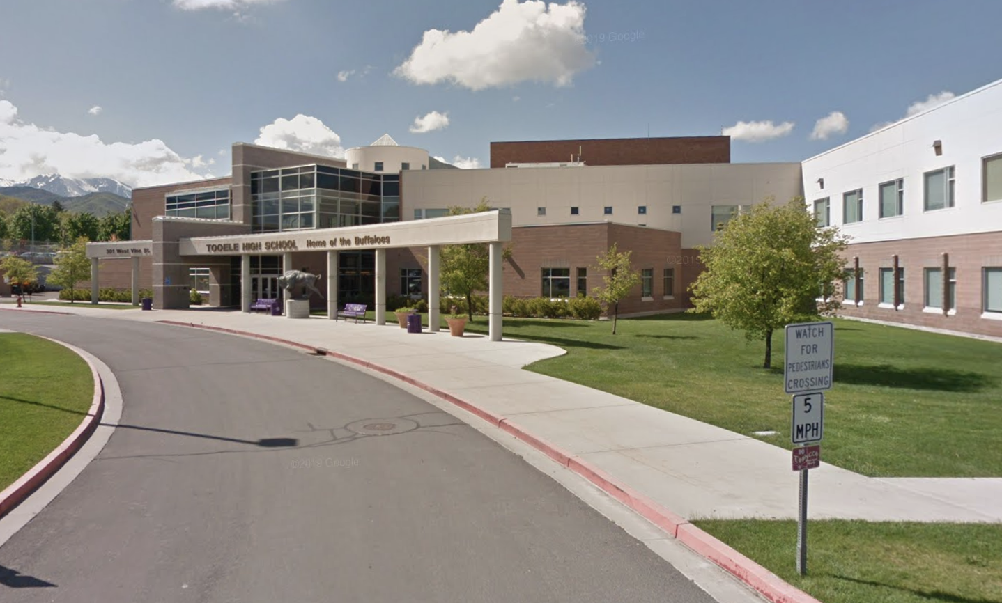2 Utah high schools transitioning to online learning due to COVID-19 cases 