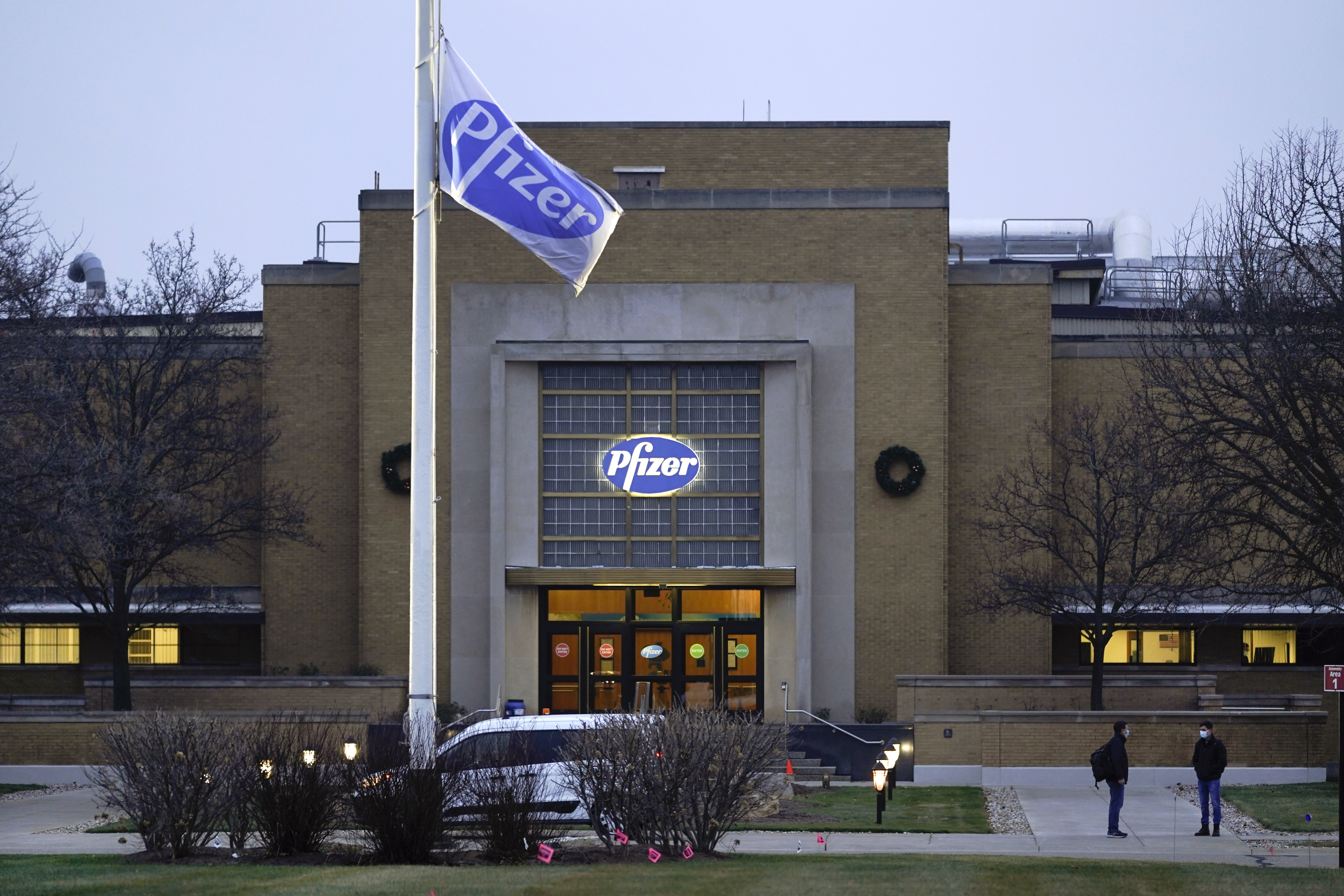 The Pfizer Global Supply Kalamazoo manufacturing plant is shown in Portage, Mich., Friday, Dec. 11, 2020. Pfizer's COVID-19 vaccine won an endorsement Thursday, Dec. 10, from a Food and Drug Administration panel of outside advisers, and agency signoff is the next step needed to get the shots to the public. AP Photo/Paul Sancya) [Dec-11-2020]