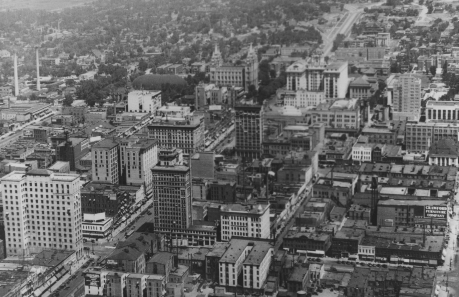An aerial view of downtown Salt Lake City taken sometime between 1916 and 1929.