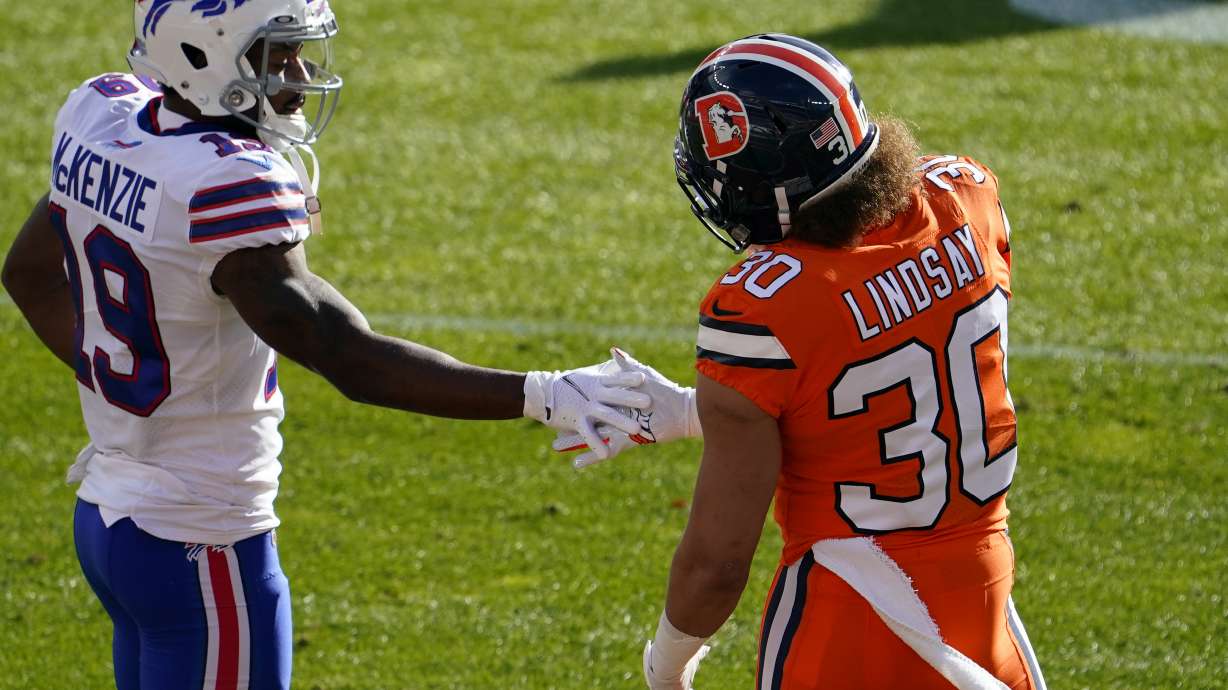 Bills beat Broncos 48-19 for first AFC East crown since 1995