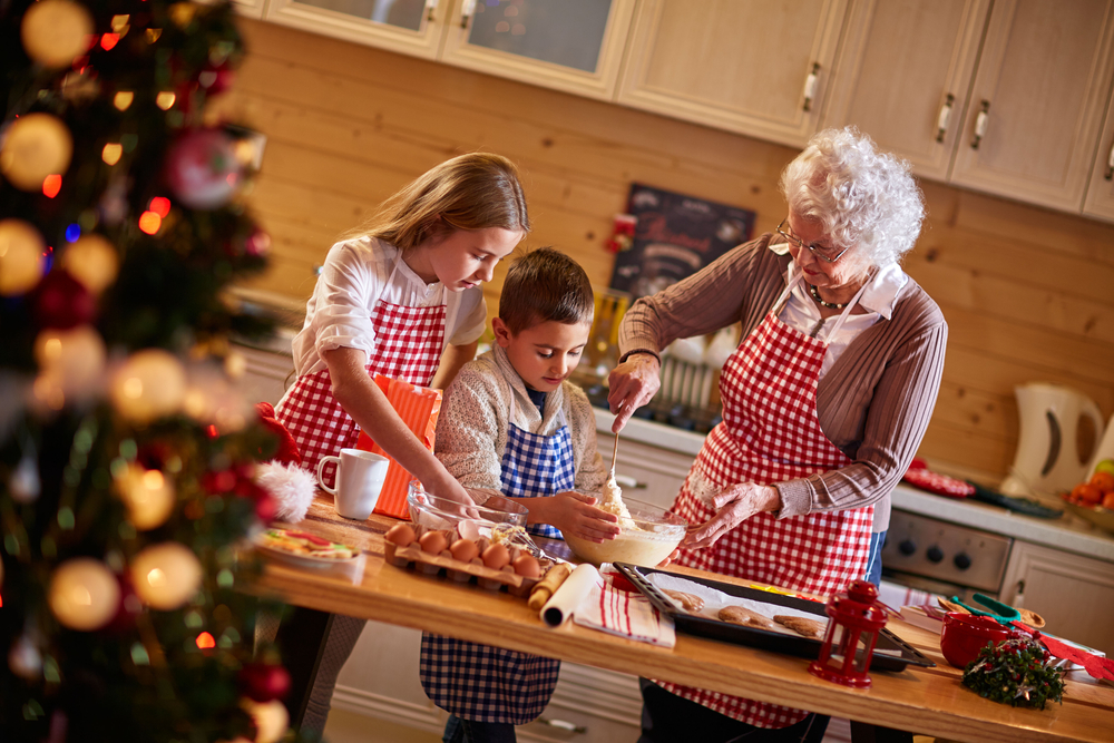5 ways to remember loved ones during the holidays