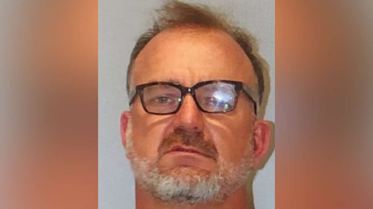 Utah man arrested twice in Hawaii after breaking COVID-19 quarantine rules, police say