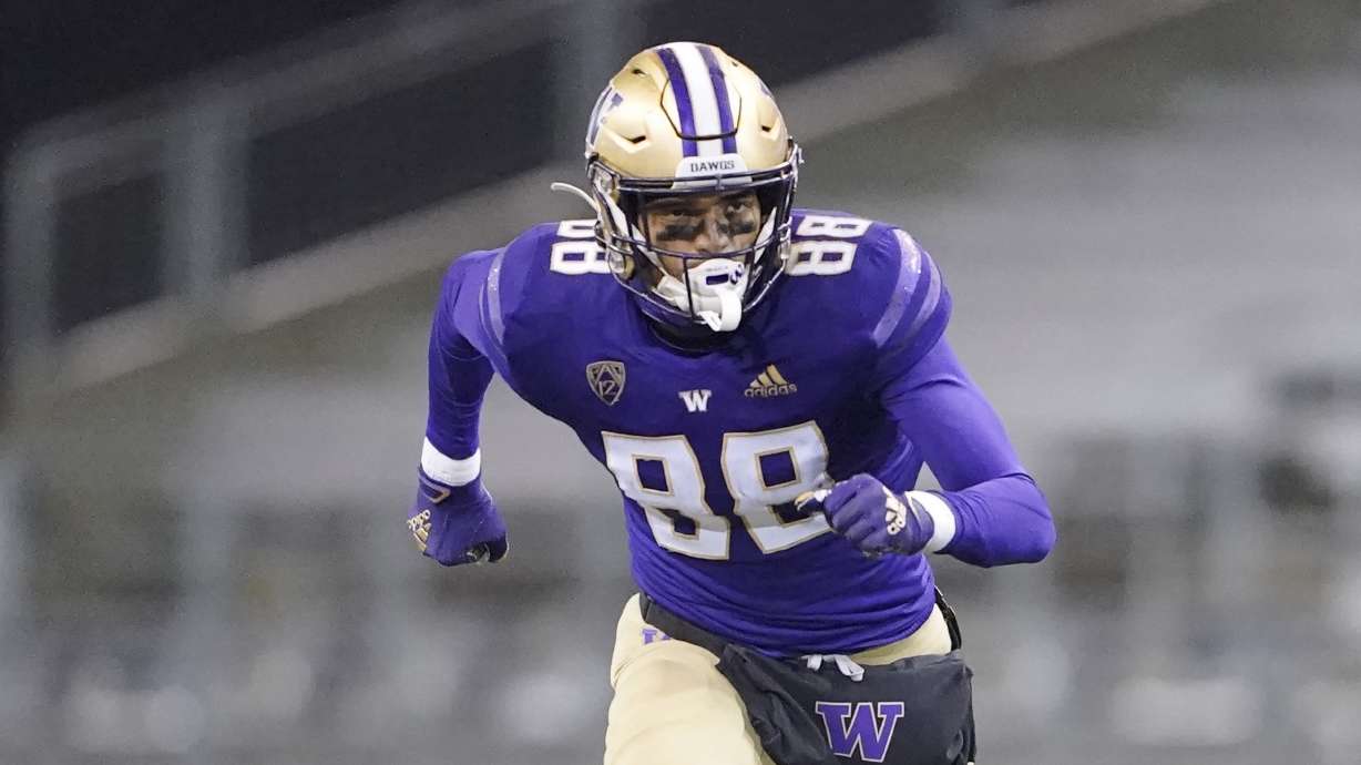 Washington wide receiver Ty Jones in action against Oregon State during an NCAA college football game, Saturday, Nov. 14, 2020, in Seattle. (AP Photo/Ted S. Warren)