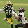 Road warriors: Bucs win 31-26 at Green Bay, reach Super Bowl