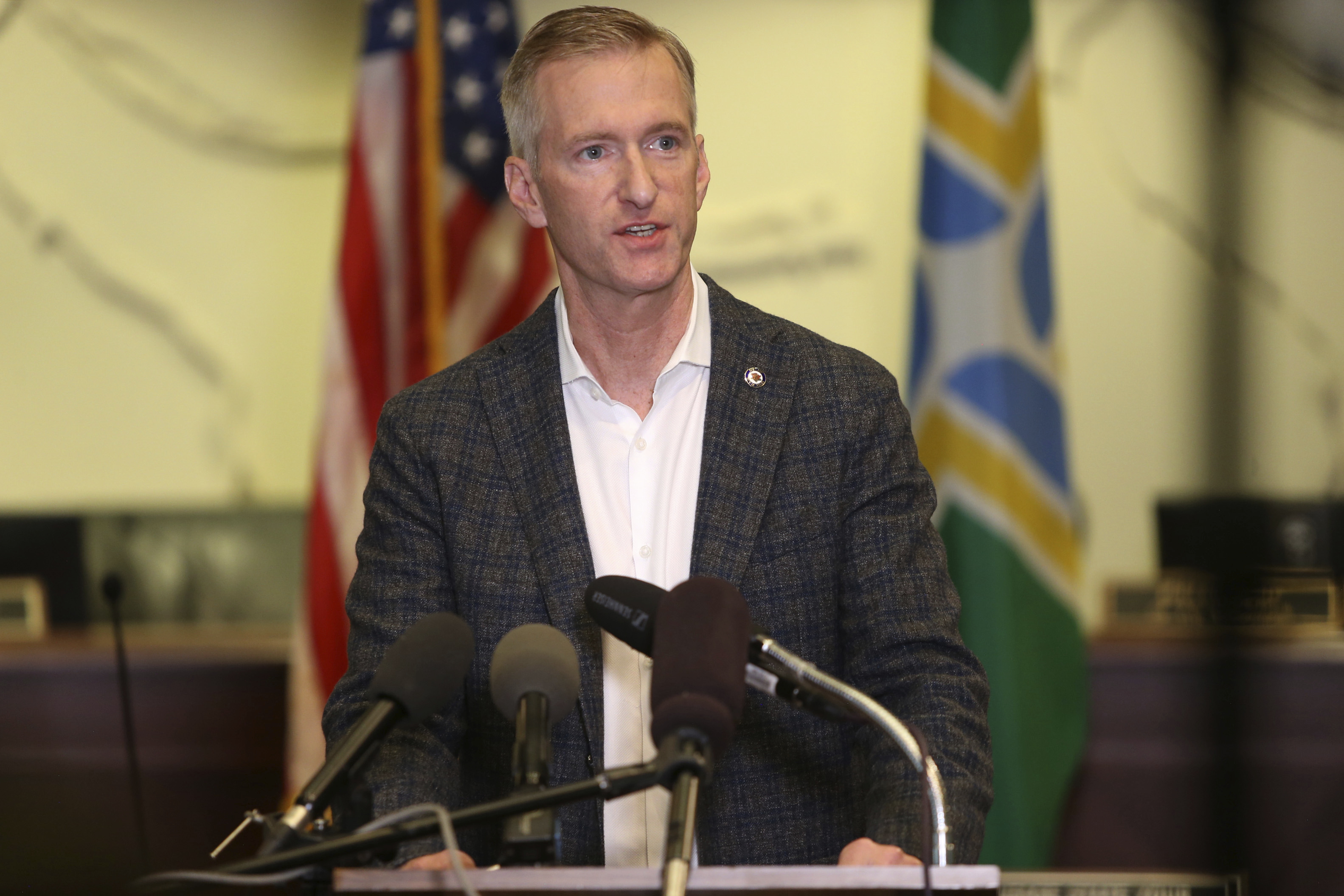 Man pepper-sprayed by Portland mayor lawyer, heir to dairy