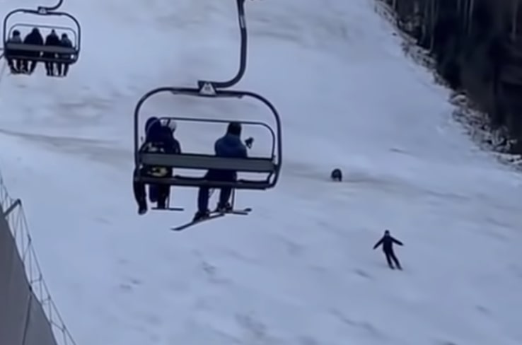 Have You Seen This? Bearpocalypse hits the slopes as bear chases skier