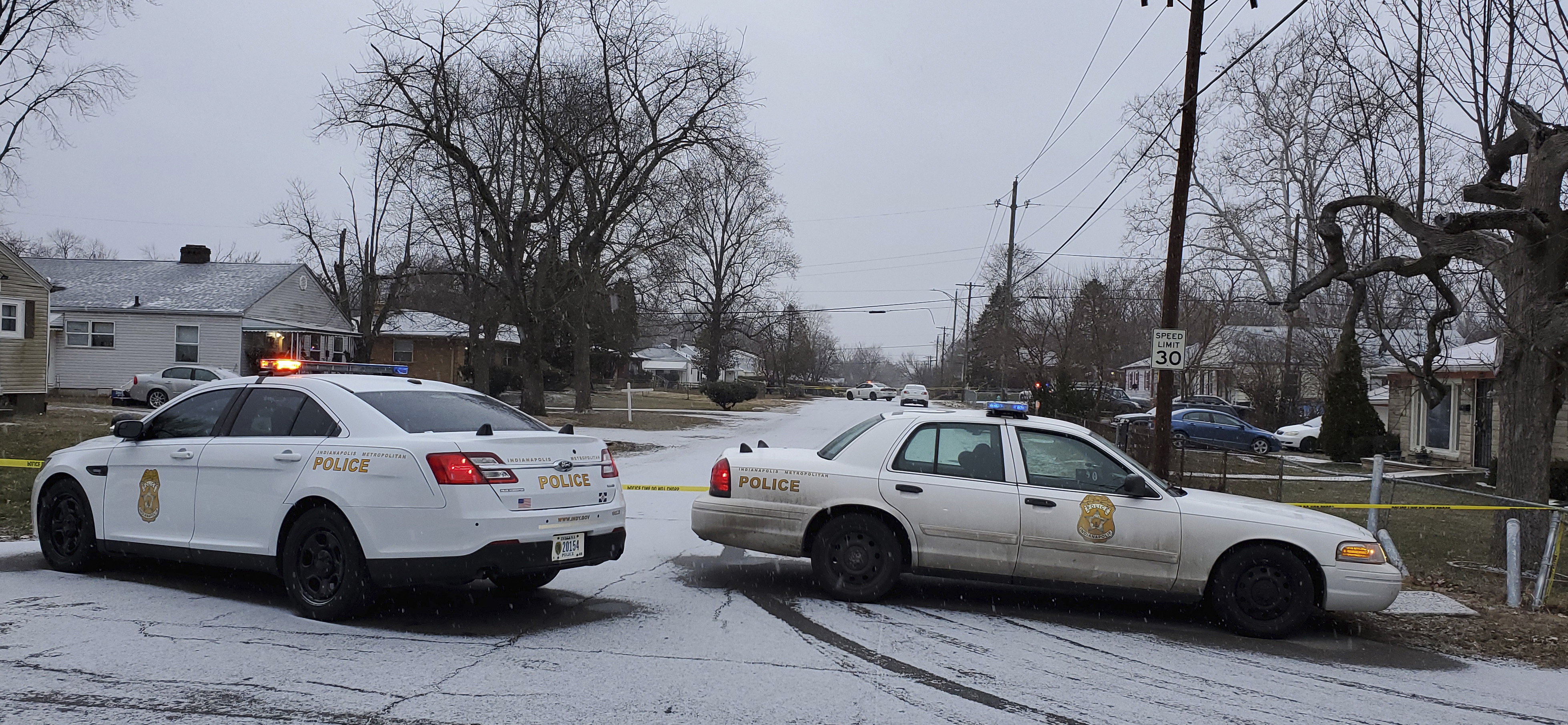 Teen faces 6 murder counts in shootings at Indianapolis home