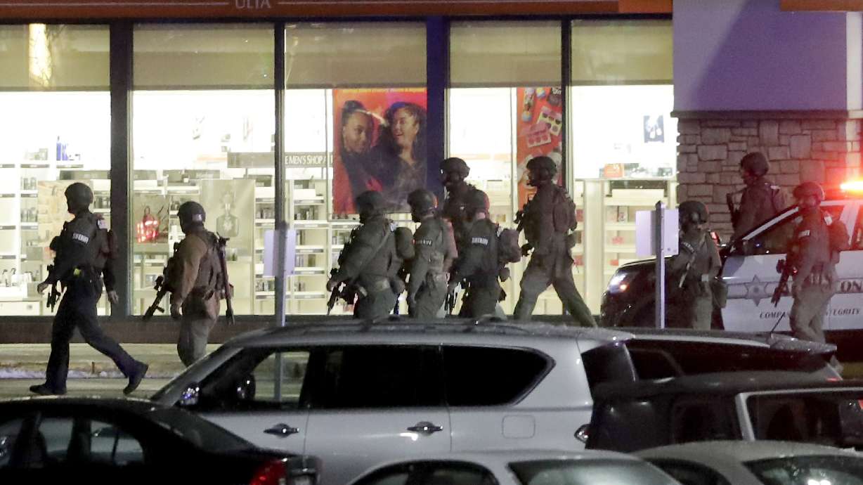 Police: Teen sought in fatal shooting at Wisconsin mall