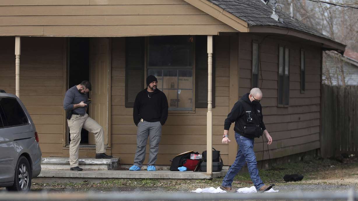 Man arrested in killing of 5 children, 1 adult in Oklahoma