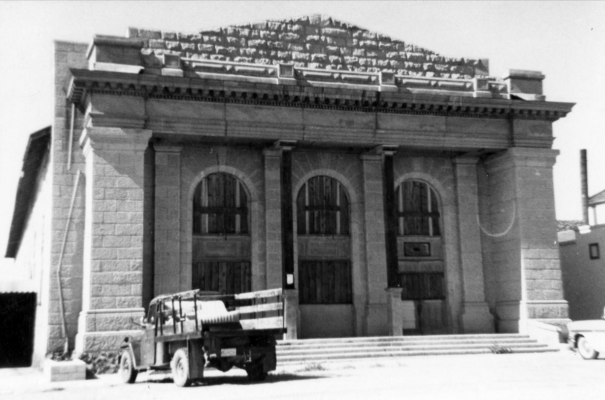 A photo of the Beaver Opera House exterior taken in 1962.