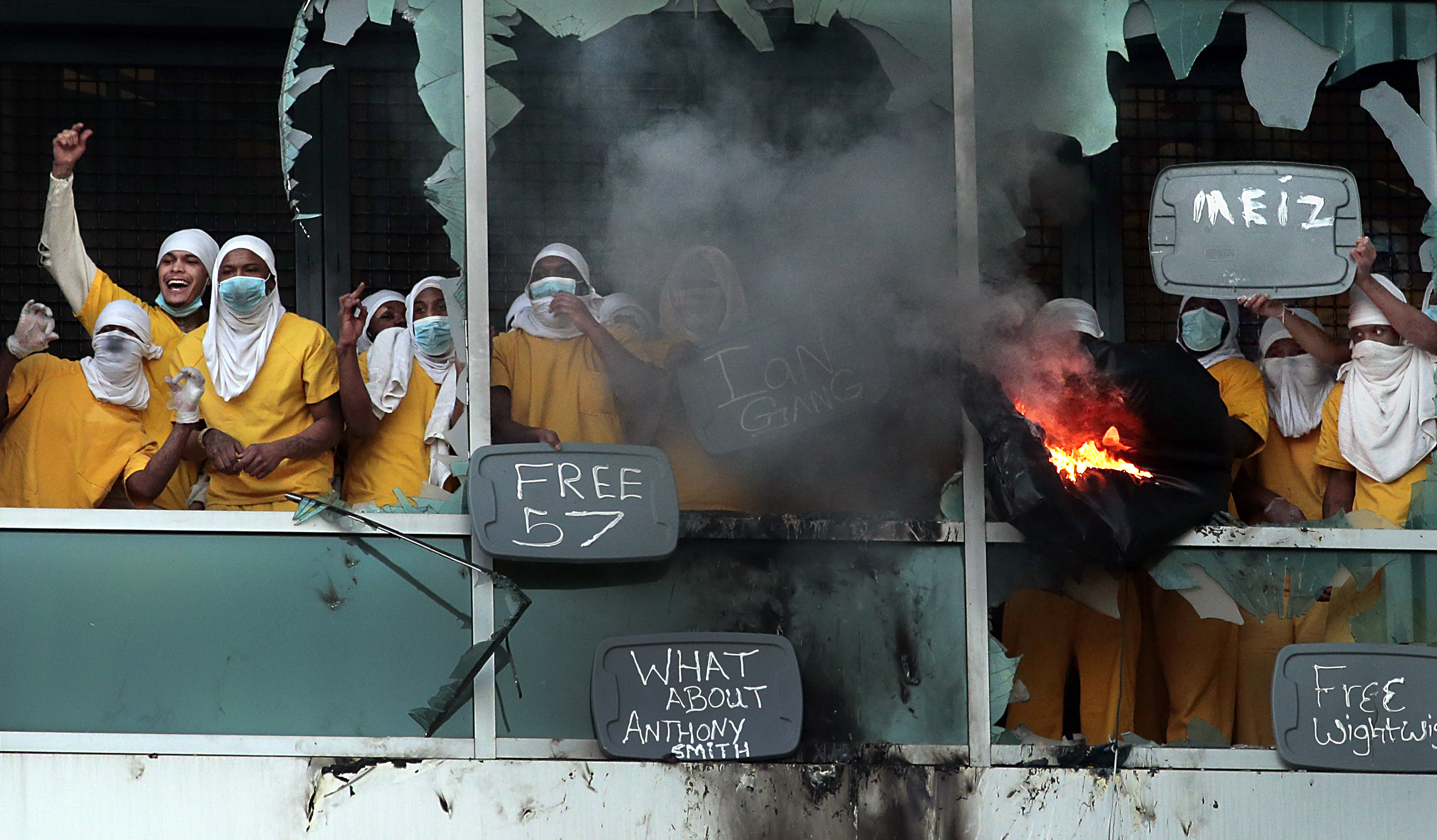 Activists in St. Louis call jail uprising 'act of courage'