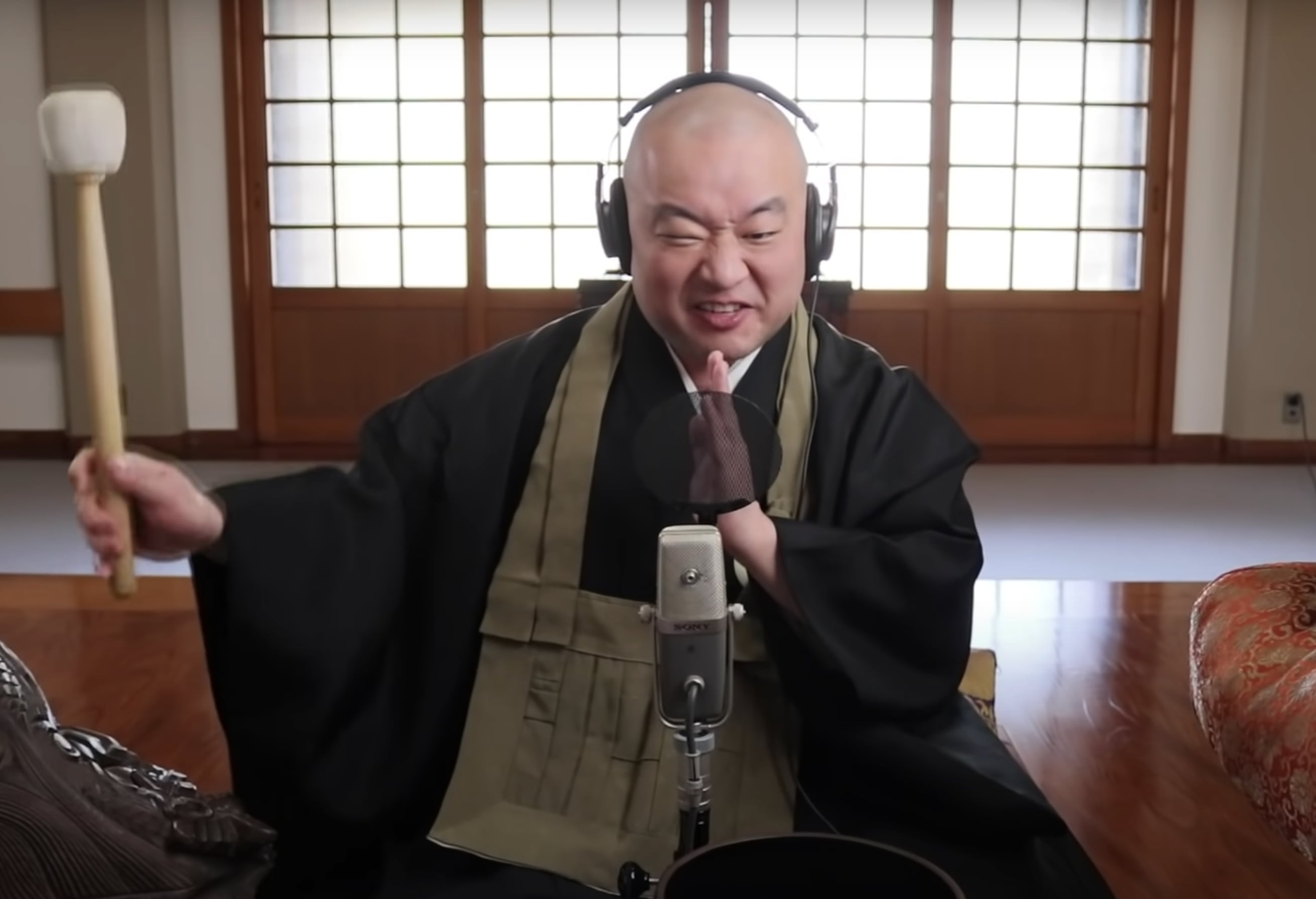 Have You Seen This? Buddhist priest covers AC/DC's 'Thunderstruck'