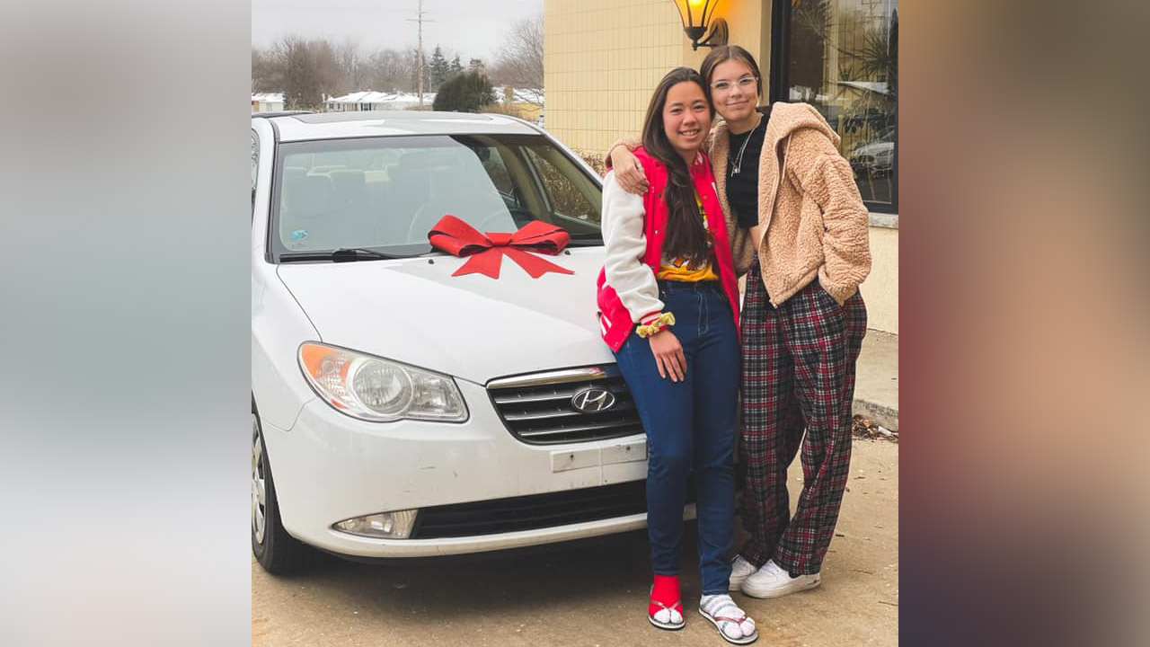 Teen Chick-fil-A employee wins car at company party, gifts it to co-worker