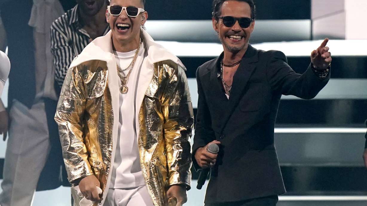 Tributes, performances galore at 'Premio Lo Nuestro' awards