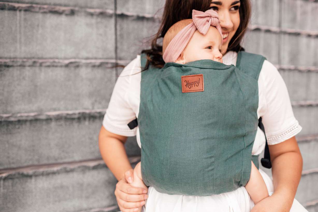 Given its efficient design, the Happy Baby Carrier can easily be folded up and stashed in your bag.