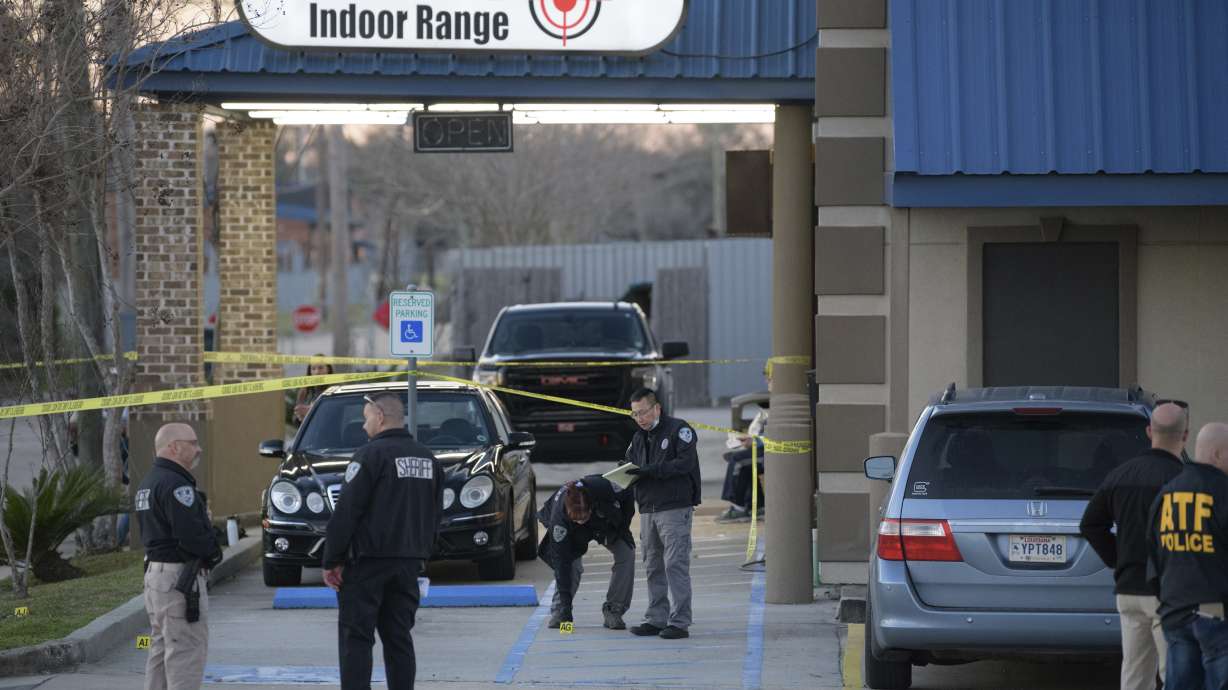 Sheriff on Louisiana gun store shooting: 'I don't know why'