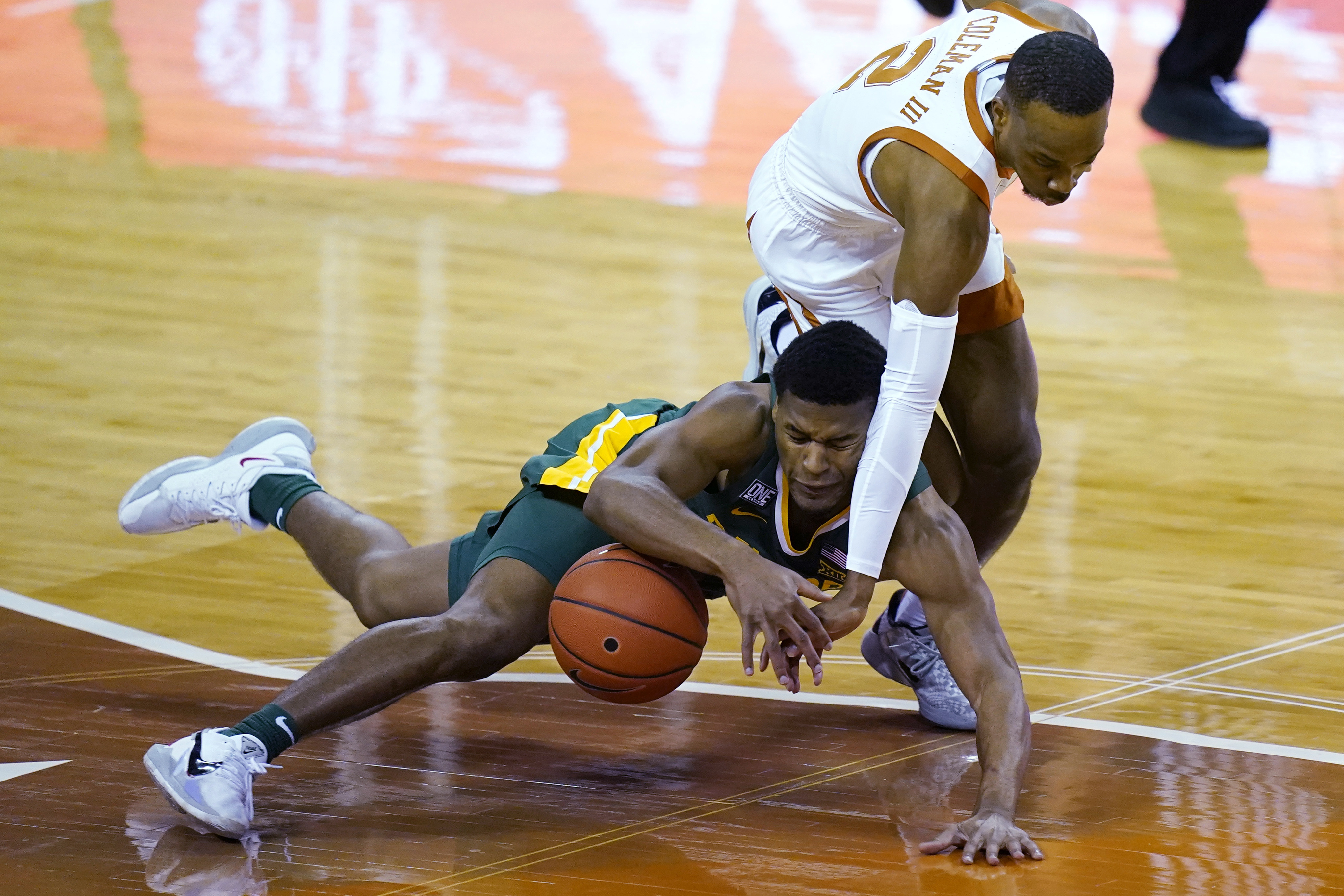 Unbeaten No. 2 Baylor back to play after 3-week COVID break