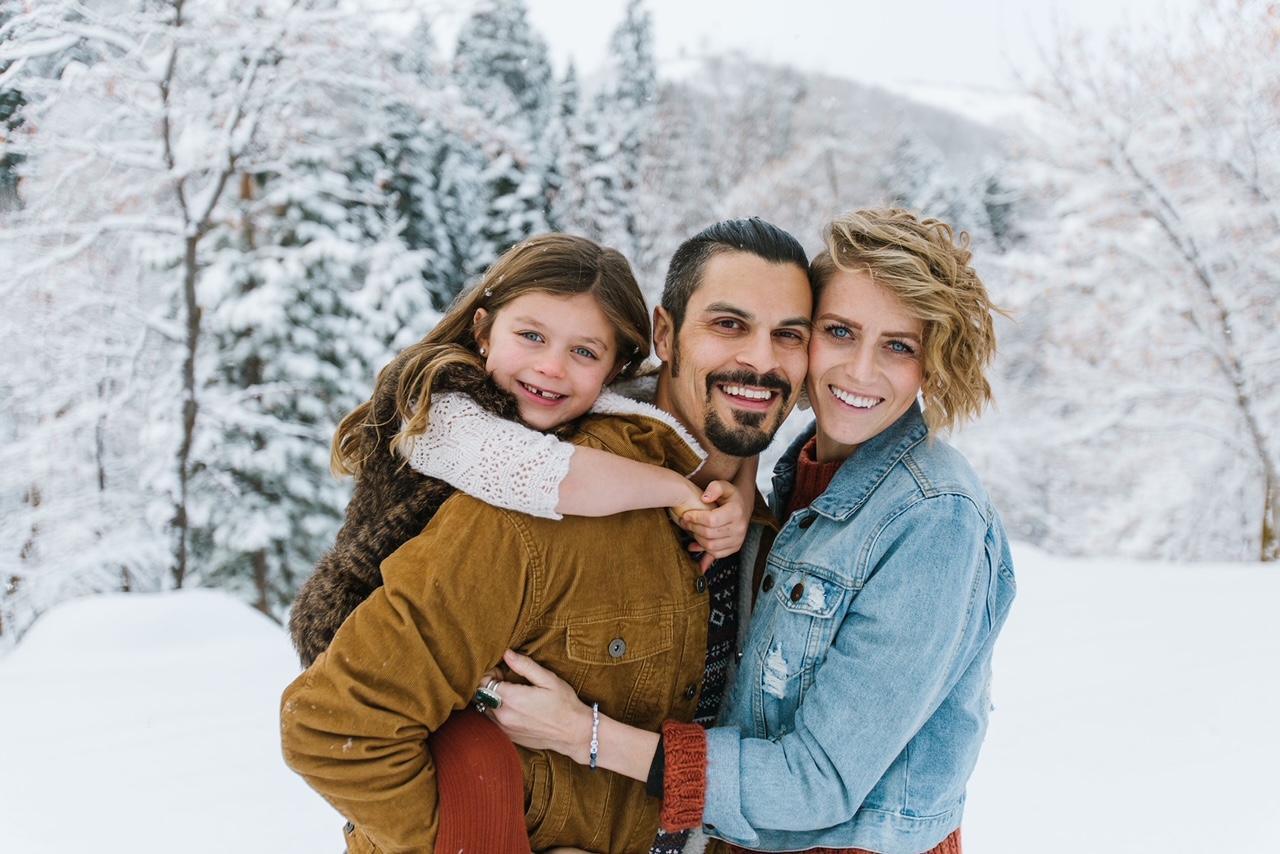 Kim and Treagan White with their daughter, Hensleigh. (Photo: Carin Davis)