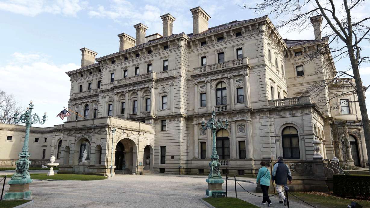 Gilded Age mansion The Breakers closing for 3 months