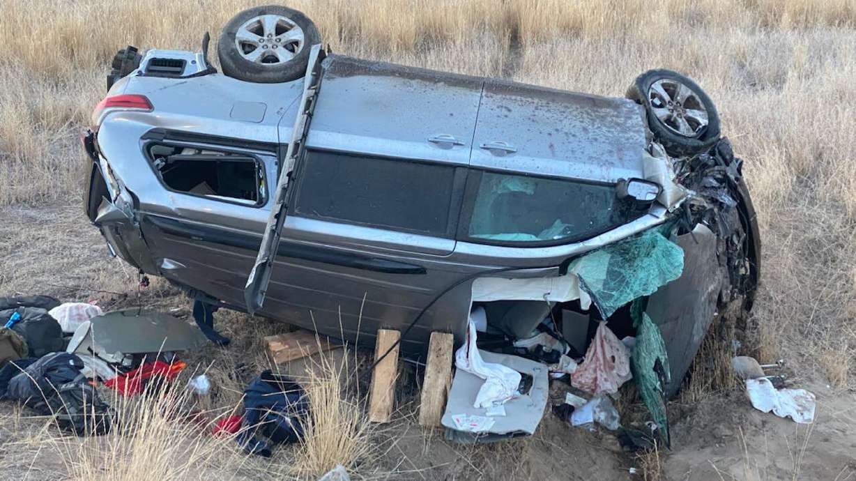 Authorities identify man who died in Sunday rollover crash in Carbon County