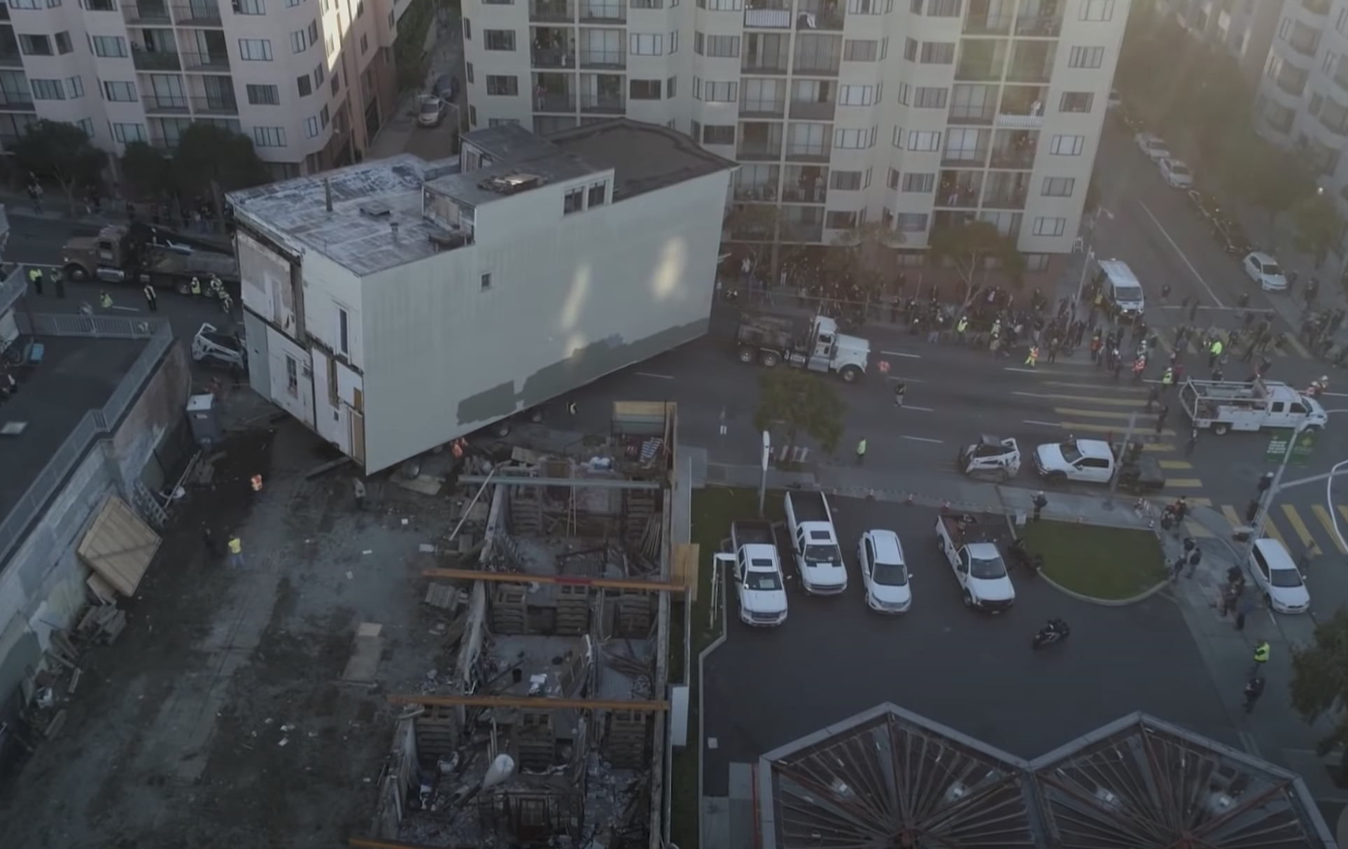 Have You Seen This? Moving an entire 139-year-old house through San Francisco