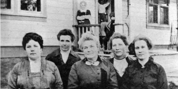 The Kanab Town Council, 1912-1914, from left to right: Luella McAllister, treasurer; Blanche Hamblin, councillor; Mary W. Chamberlain, president; Tamar Hamblin, clerk; Ada Seegmiller, council.