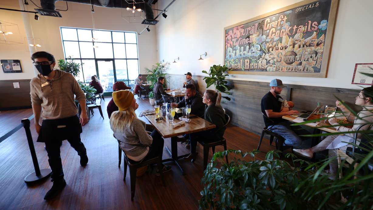 Utah's largest counties now in 'moderate' COVID-19 transmission level