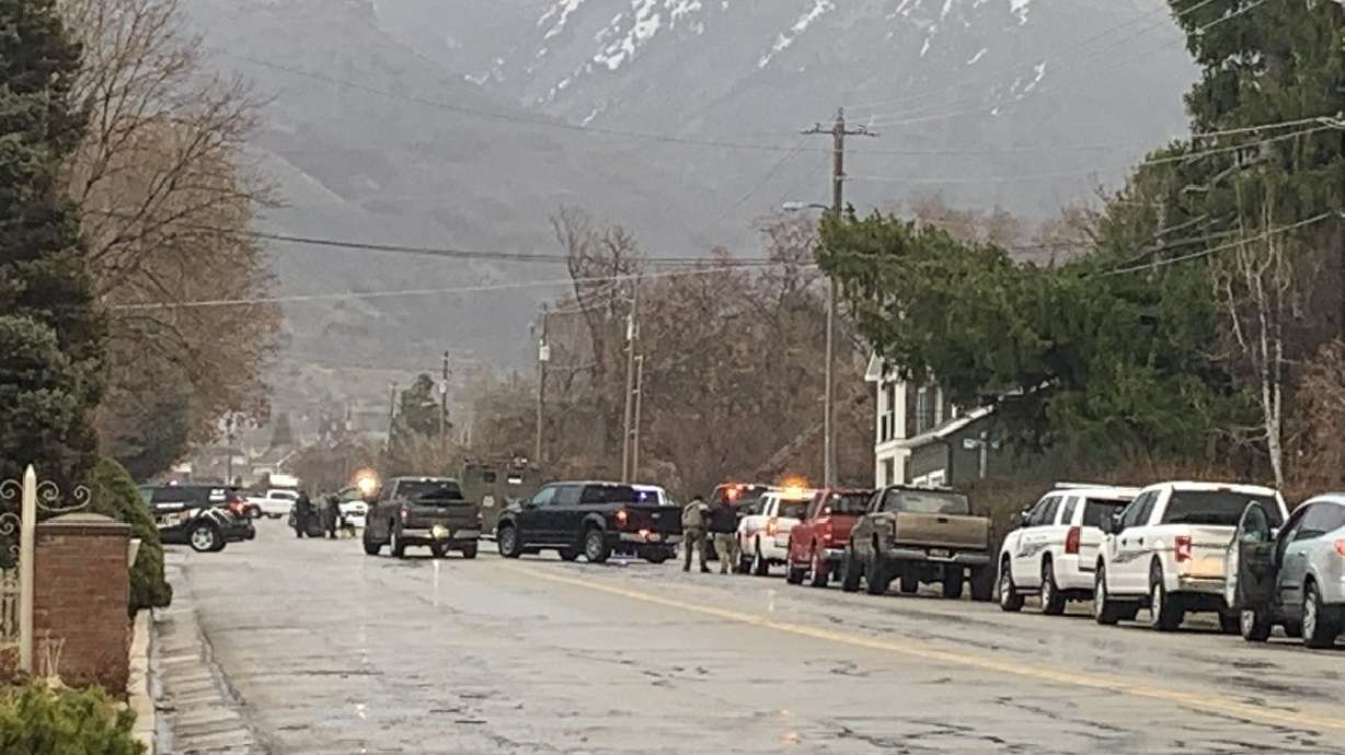 Man arrested after Pleasant Grove SWAT standoff has history of mental illness, police say