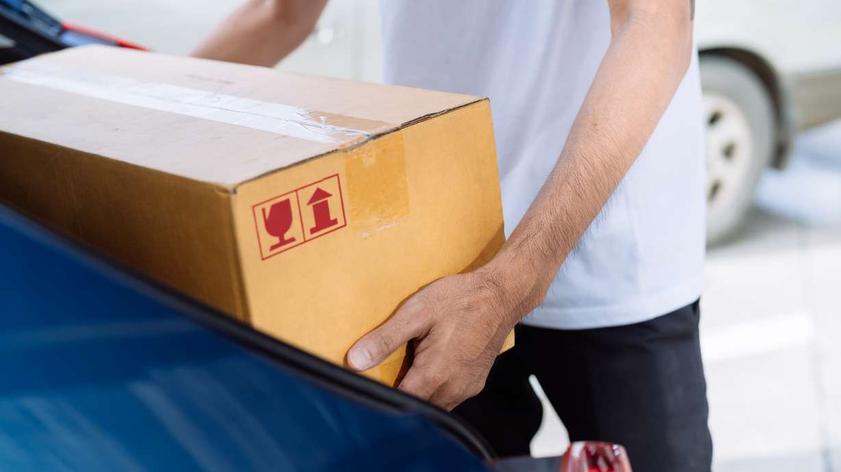 Move for Hunger charity highlights Salt Lake apartment community for fundraising effort