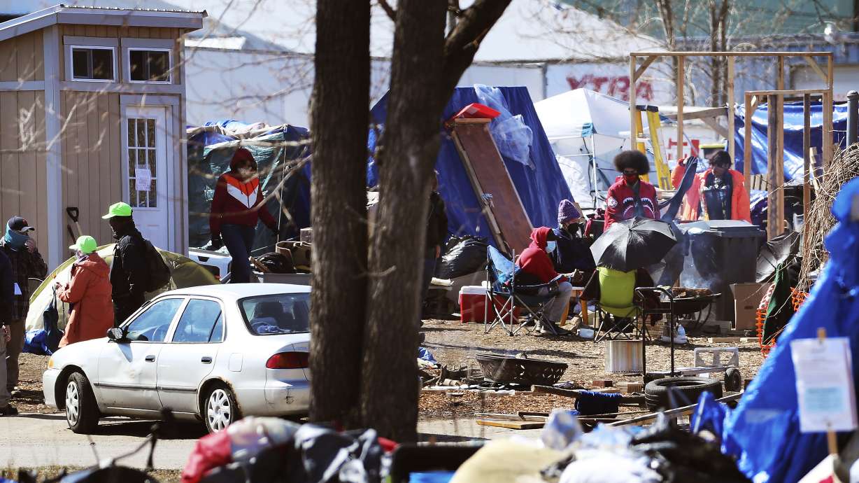 Minneapolis police review force used in homeless camp clash